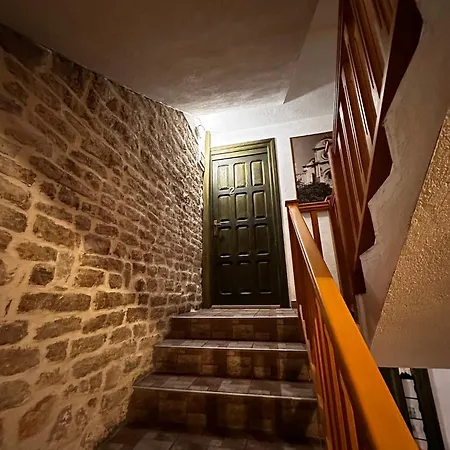 Trapula Apartamento Šibenik