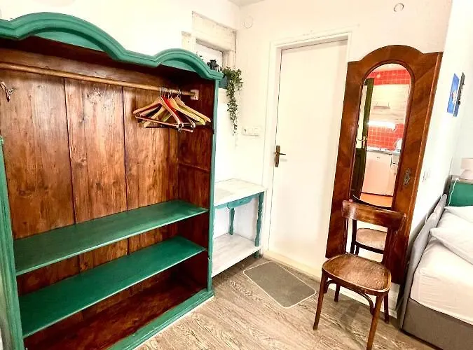 Trapula 시베니크